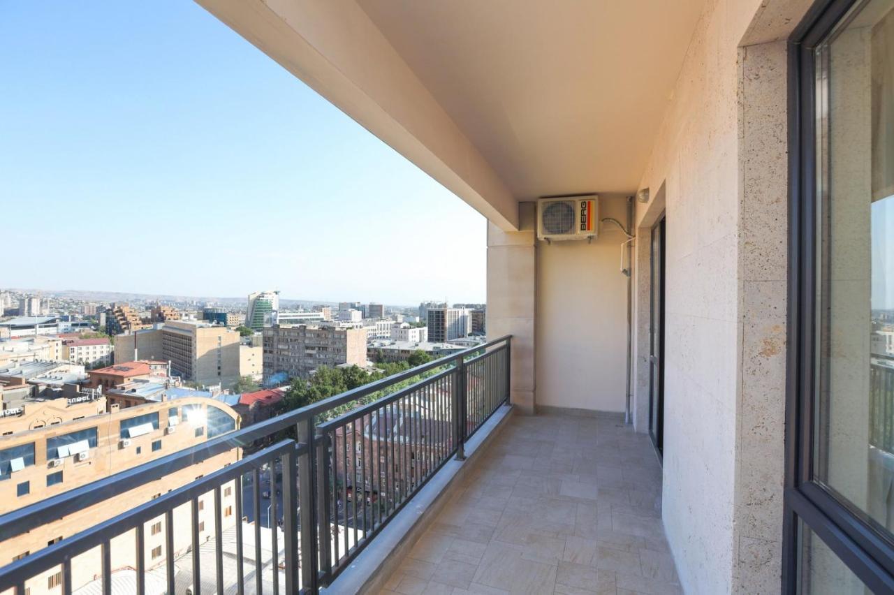 Stay Inn-Apartments On Koghbatsi 16 Єреван Екстер'єр фото