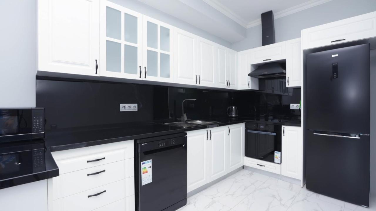 Stay Inn-Apartments On Koghbatsi 16 Єреван Екстер'єр фото
