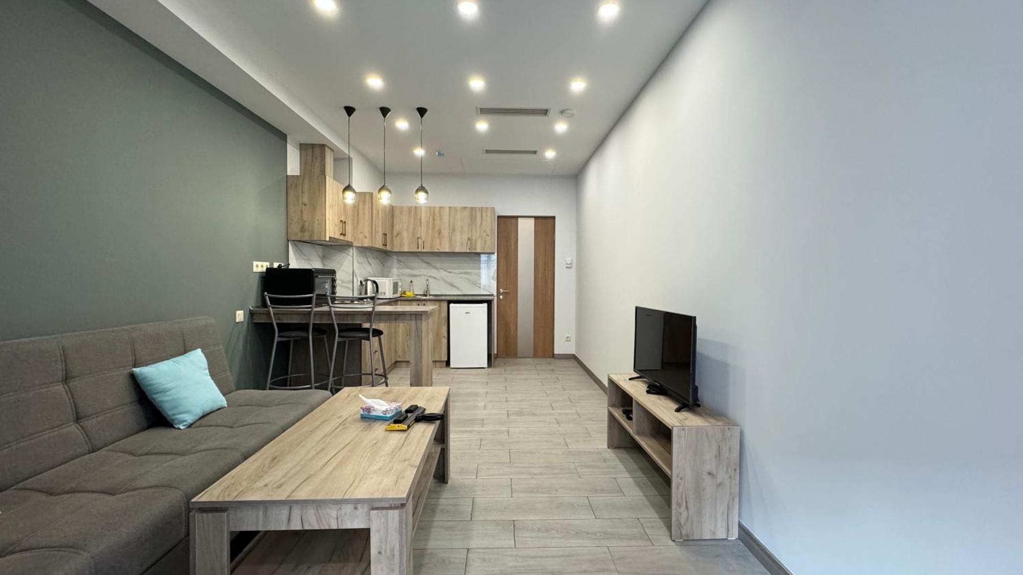 Stay Inn-Apartments On Koghbatsi 16 Єреван Екстер'єр фото