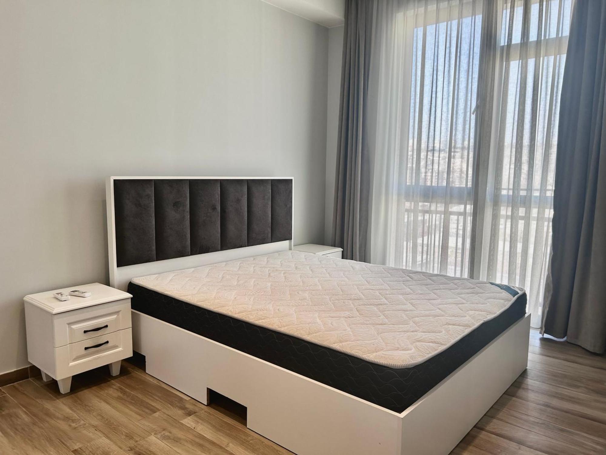Stay Inn-Apartments On Koghbatsi 16 Єреван Екстер'єр фото