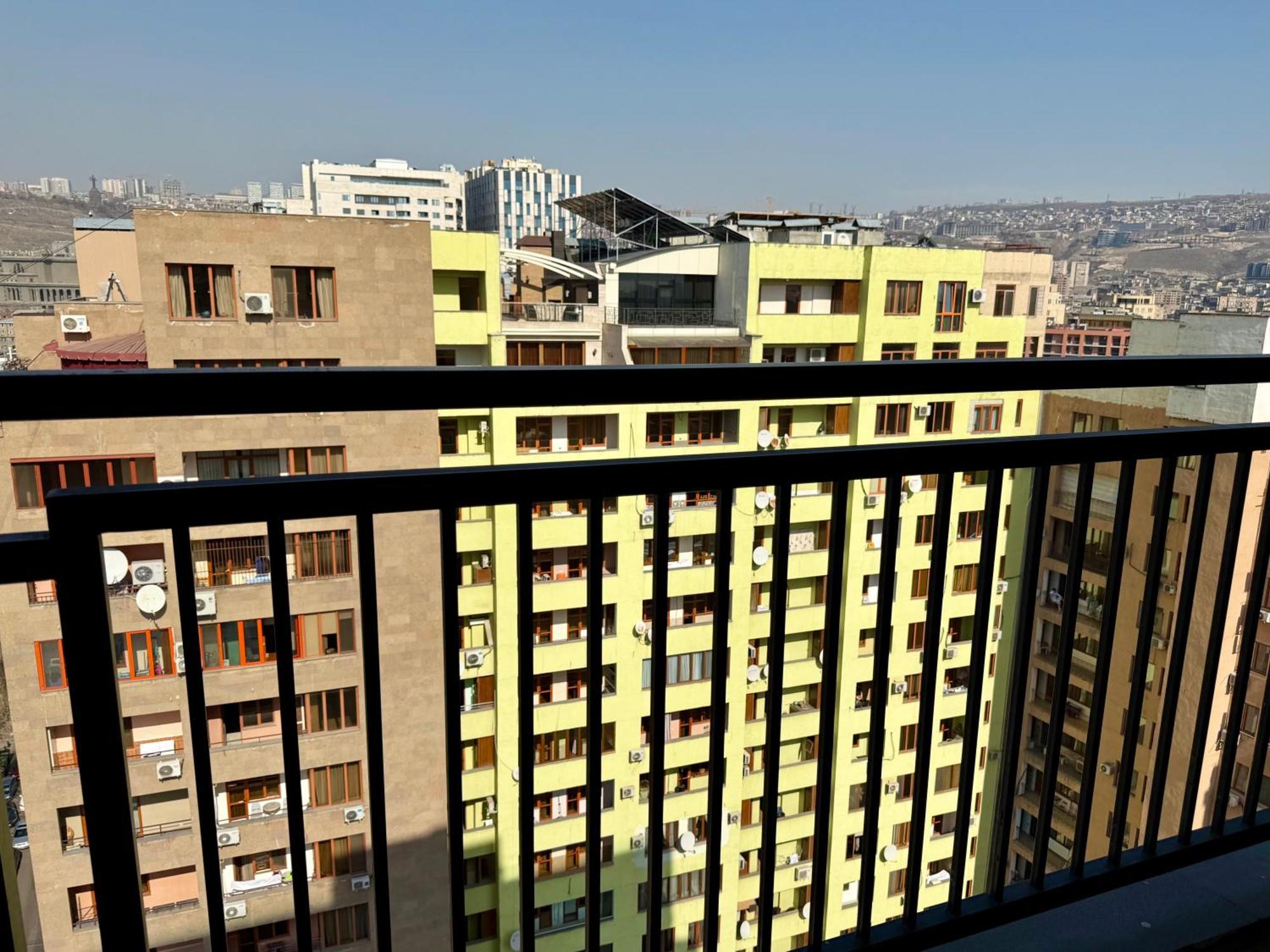 Stay Inn-Apartments On Koghbatsi 16 Єреван Екстер'єр фото