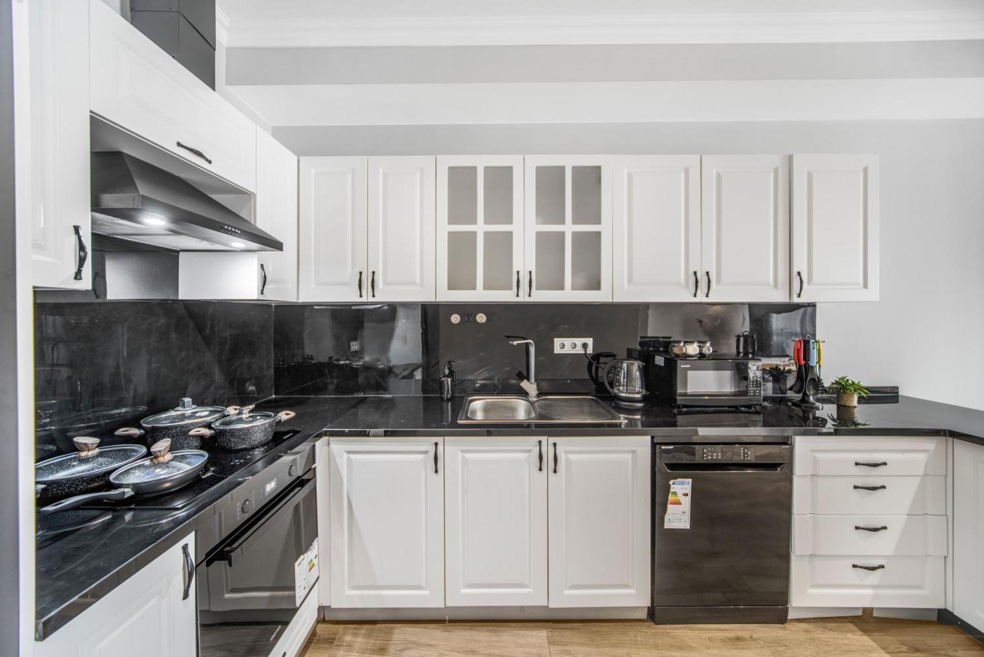 Stay Inn-Apartments On Koghbatsi 16 Єреван Екстер'єр фото