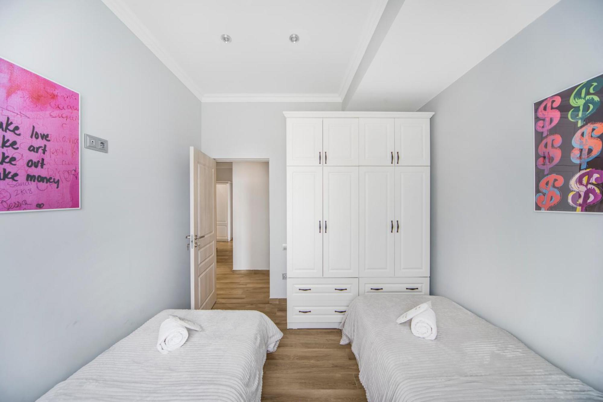 Stay Inn-Apartments On Koghbatsi 16 Єреван Екстер'єр фото
